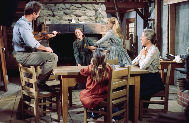 LITTLE HOUSE ON THE PRAIRIE -- "The Handyman" Episode 4 -- Aired 10/03/1977 -- Pictured: (l-r) Gil Gerard as Chris Nelson, Melissa Gilbert as Laura Ingalls Wilder, Melissa Sue Anderson as Mary Ingalls, Karen Grassle as Caroline Quiner Holbrook Ingalls -- Photo by: Bud Gray/NBCU Photo Bank